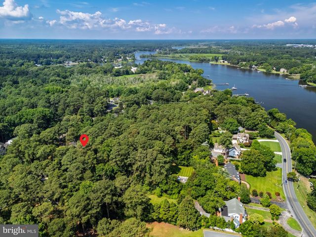 621 DOUGLAS RD, Salisbury, MD 21801
