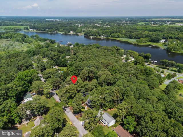 621 DOUGLAS RD, Salisbury, MD 21801