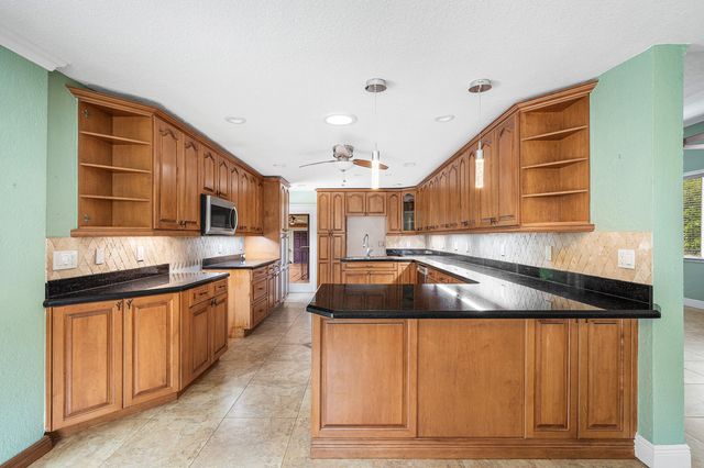 2873 Riverland Road, Fort Lauderdale, FL 33312