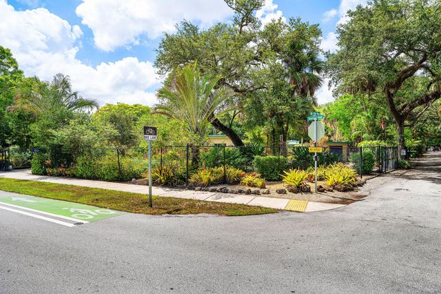 2873 Riverland Road, Fort Lauderdale, FL 33312
