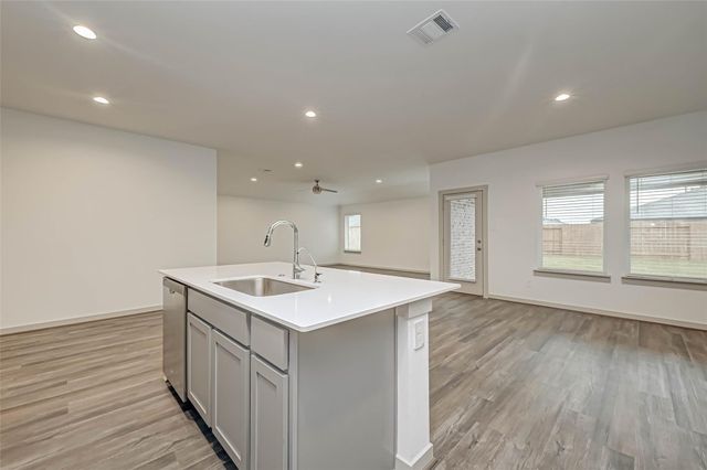 3418 Lake Landing Ln, Missouri City, TX 77459