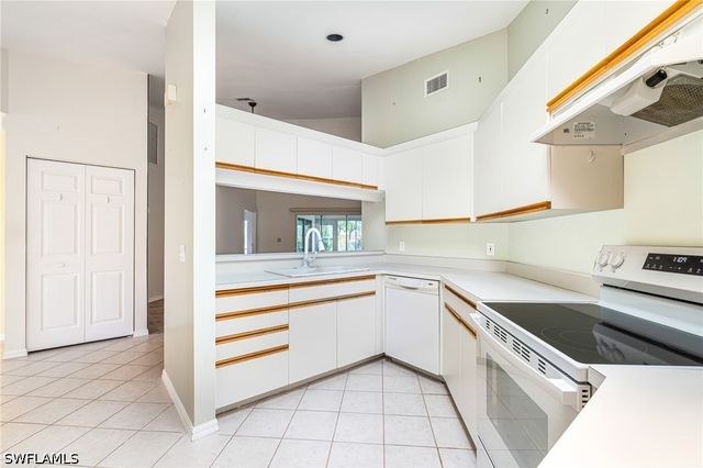 21695 Sungate CT, Estero, FL 33928