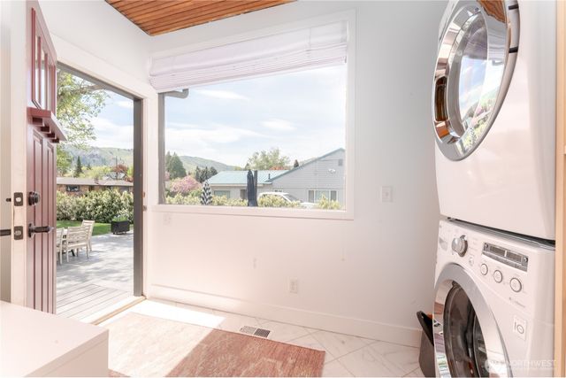 124 S Franklin Avenue, Wenatchee, WA 98801