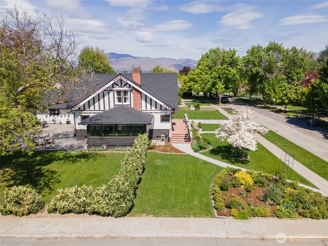 124 S Franklin Avenue, Wenatchee, WA 98801