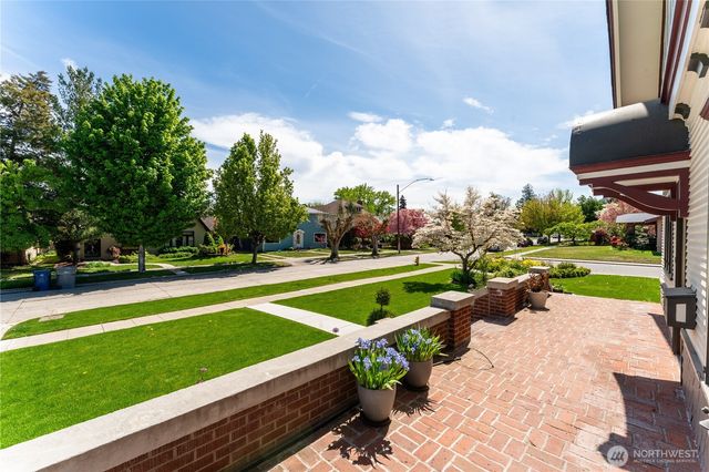 124 S Franklin Avenue, Wenatchee, WA 98801