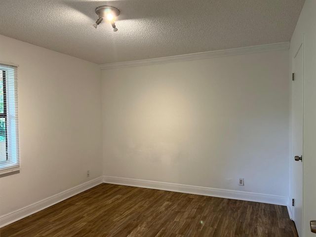 9999 Summerbreeze Drive 105, Sunrise, FL 33322