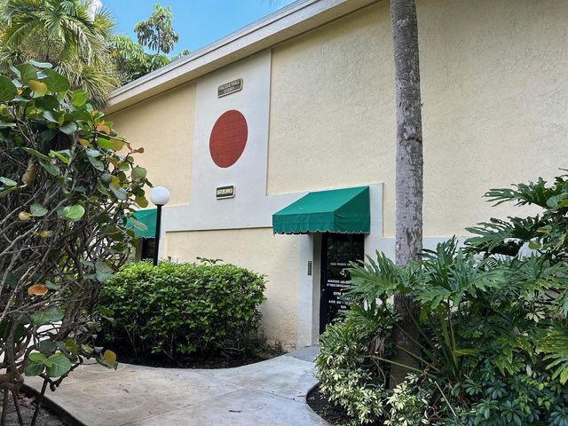 9999 Summerbreeze Drive 105, Sunrise, FL 33322