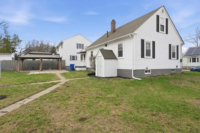 599 Brunelle Avenue, Manchester, NH 03103