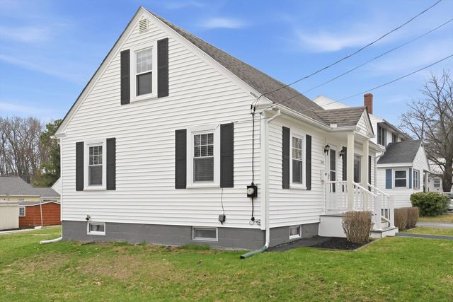 599 Brunelle Avenue, Manchester, NH 03103