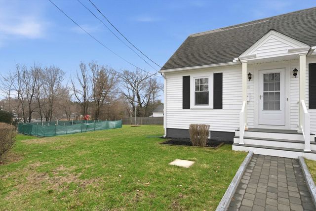 599 Brunelle Avenue, Manchester, NH 03103