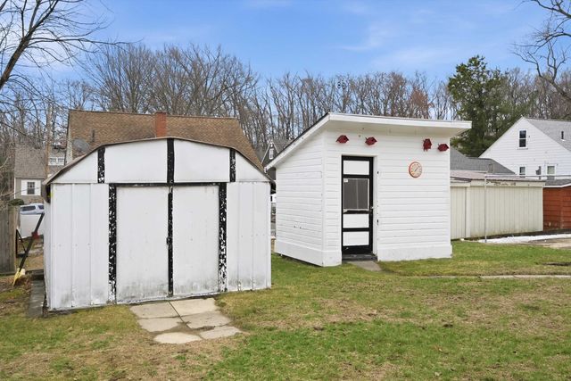 599 Brunelle Avenue, Manchester, NH 03103