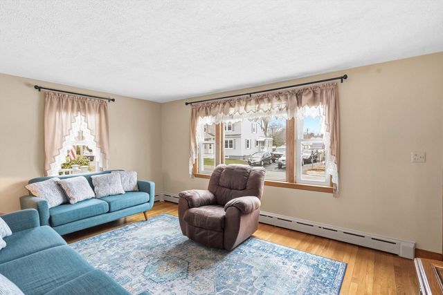 599 Brunelle Avenue, Manchester, NH 03103