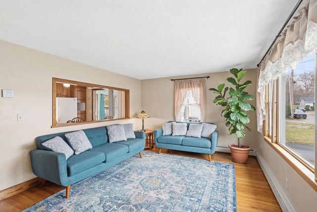 599 Brunelle Avenue, Manchester, NH 03103