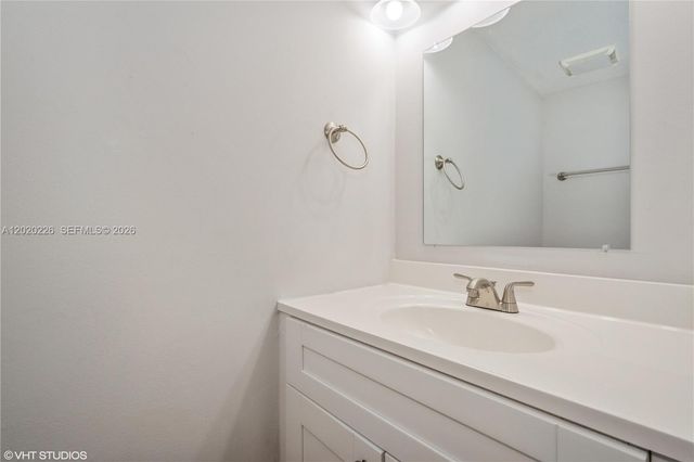 835 NW 81st Terrace 7, Plantation, FL 33324