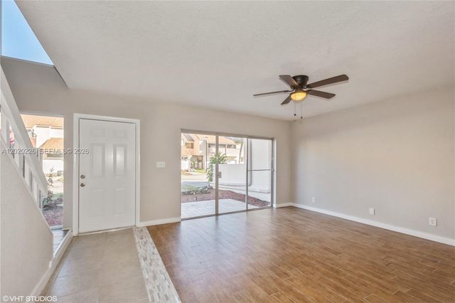 835 NW 81st Terrace 7, Plantation, FL 33324