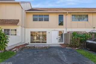 835 NW 81st Terrace 7, Plantation, FL 33324