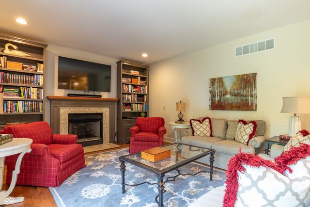 1917 N Cornerstone Way, Ellettsville, IN 47429