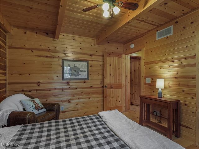 17130 Burson Road, Lore City, OH 43755