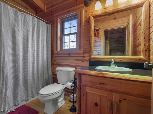 17130 Burson Road, Lore City, OH 43755