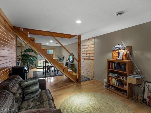 17130 Burson Road, Lore City, OH 43755