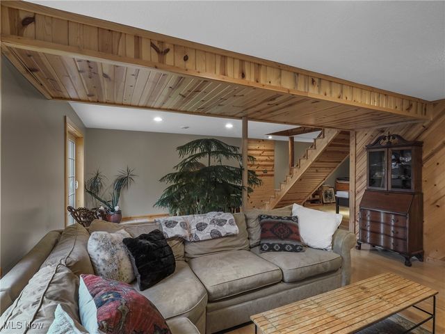 17130 Burson Road, Lore City, OH 43755