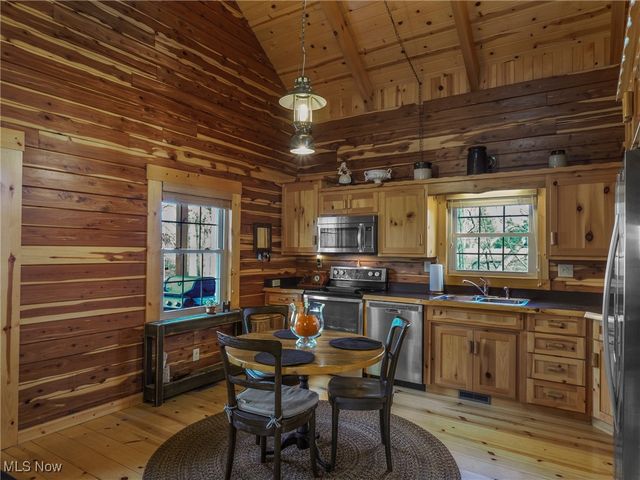 17130 Burson Road, Lore City, OH 43755