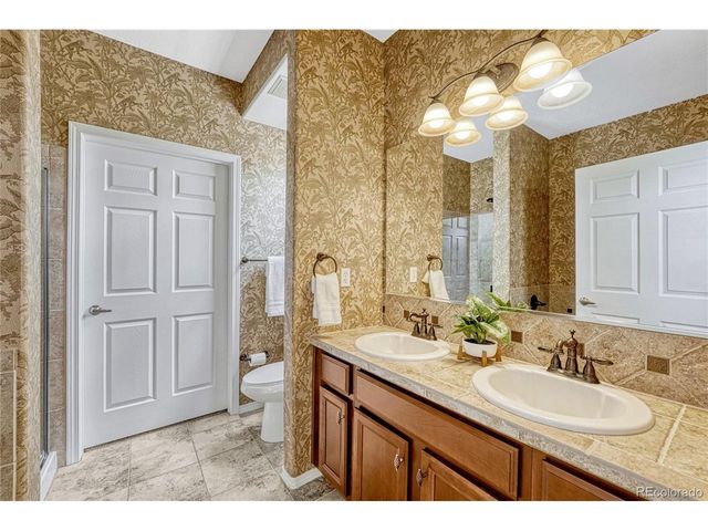8460 Canyon Rim Trl 4, Englewood, CO 80112