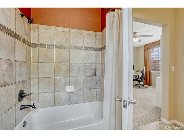 8460 Canyon Rim Trl 4, Englewood, CO 80112