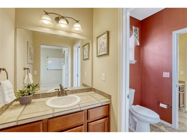 8460 Canyon Rim Trl 4, Englewood, CO 80112