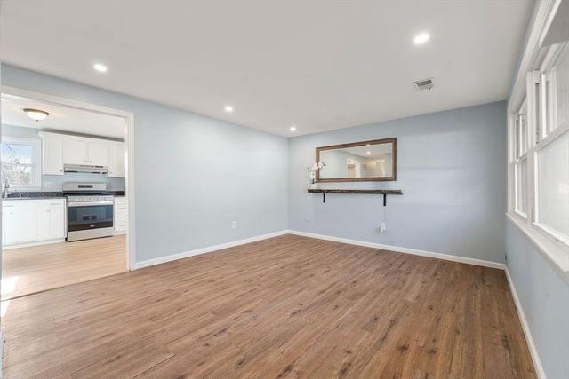 12 Parker Drive, Wareham, MA 02571