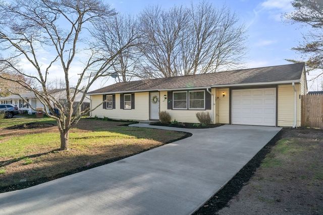 12 Parker Drive, Wareham, MA 02571