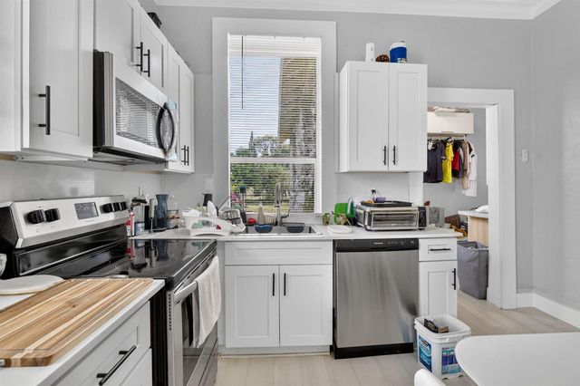 2465 Taylor Street, Hollywood, FL 33020