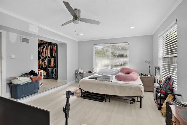2465 Taylor Street, Hollywood, FL 33020