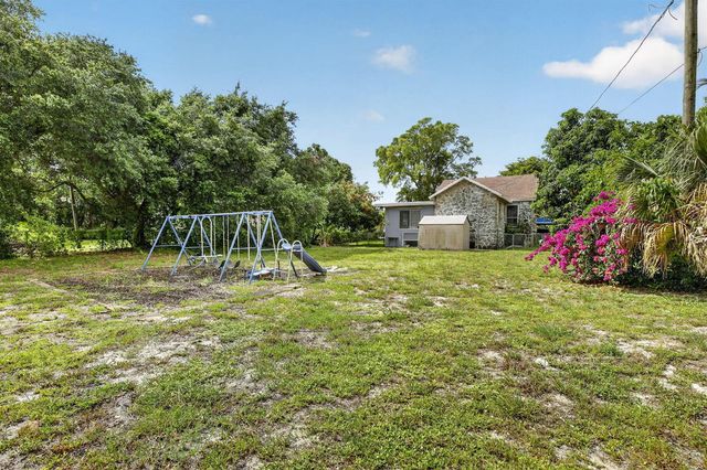 2465 Taylor Street, Hollywood, FL 33020
