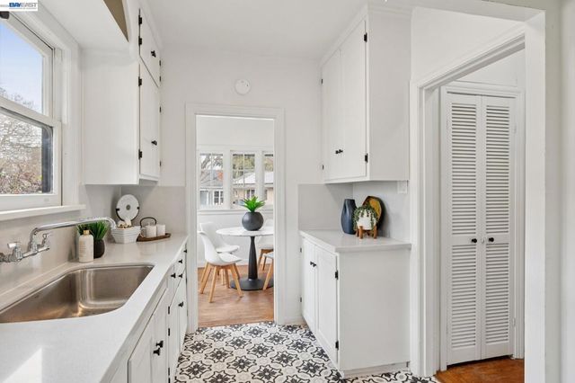 1856 1856 Almond Ave, Walnut Creek, CA 94596