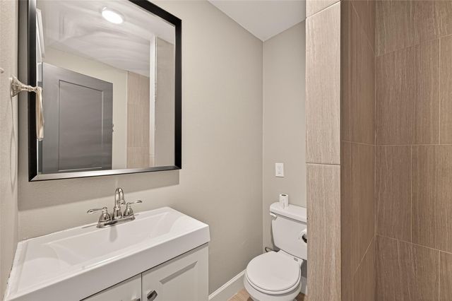 5711 Brady Street 4, Houston, TX 77011