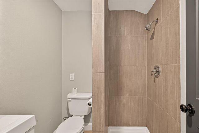 5711 Brady Street 4, Houston, TX 77011