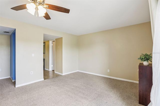 6325 NEWTOWN CIRCLE 25B2, Tampa, FL 33615