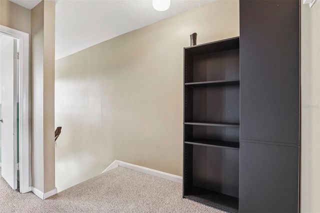 6325 NEWTOWN CIRCLE 25B2, Tampa, FL 33615