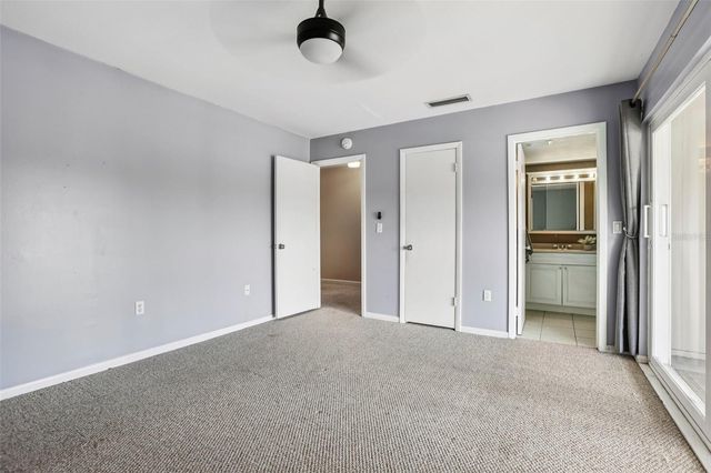 6325 NEWTOWN CIRCLE 25B2, Tampa, FL 33615