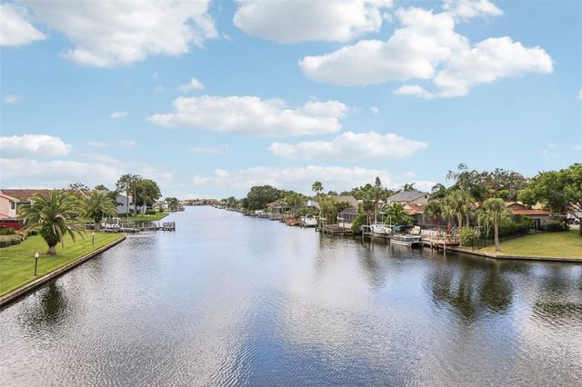 6325 NEWTOWN CIRCLE 25B2, Tampa, FL 33615
