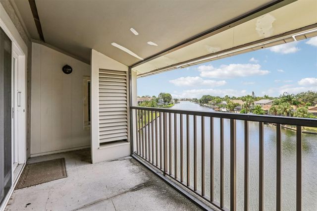 6325 NEWTOWN CIRCLE 25B2, Tampa, FL 33615