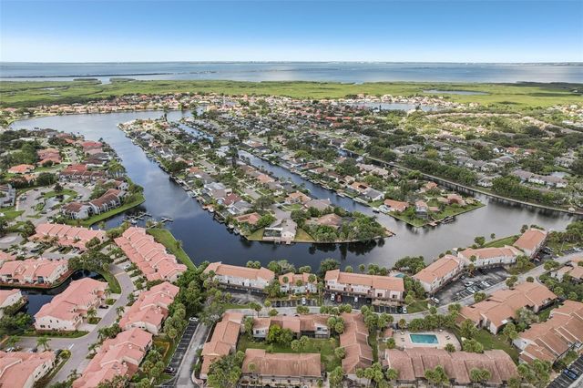 6325 NEWTOWN CIRCLE 25B2, Tampa, FL 33615