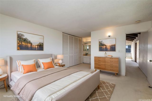 98-1015 Kaonohi Street, Aiea, HI 96701