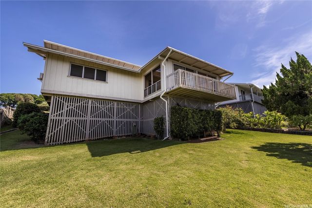 98-1015 Kaonohi Street, Aiea, HI 96701