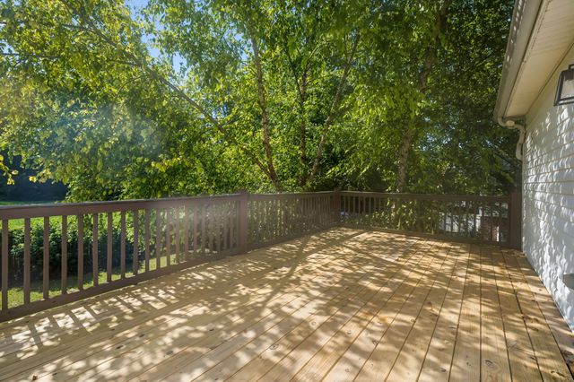 193 Misty Dr, Pleasant View, TN 37146