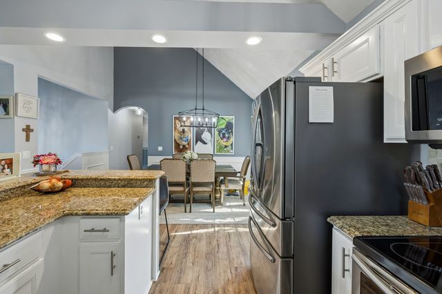 193 Misty Dr, Pleasant View, TN 37146