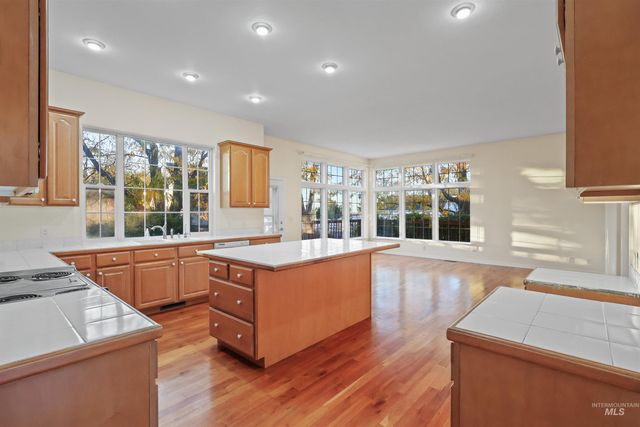 3711 N 2506 E, Twin Falls, ID 83301