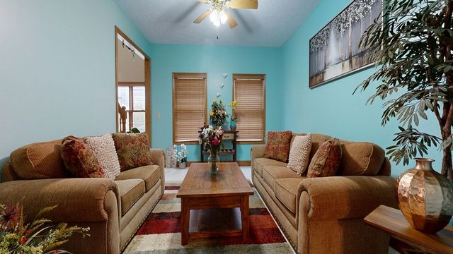 1743 Hidden Oak Trail, Mansfield, OH 44906