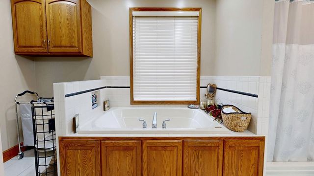 1743 Hidden Oak Trail, Mansfield, OH 44906